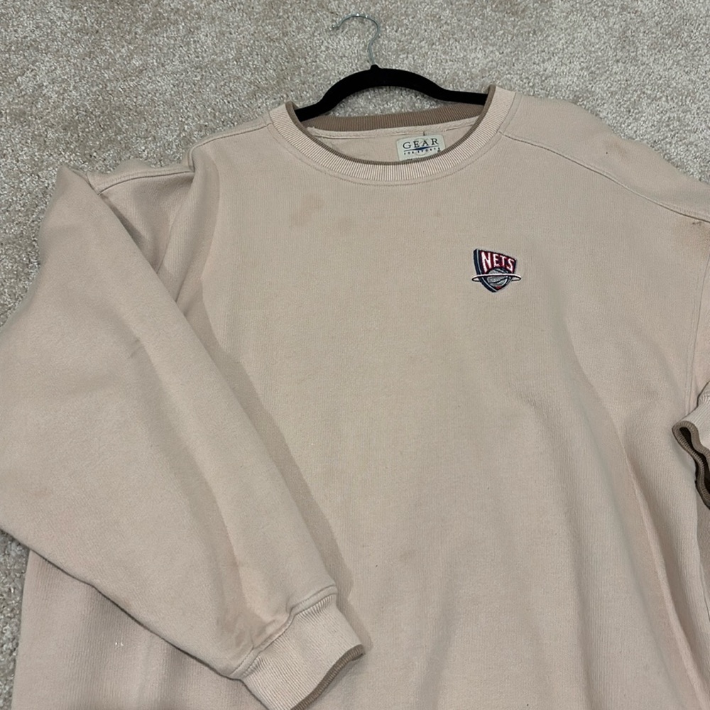 Nets crewneck